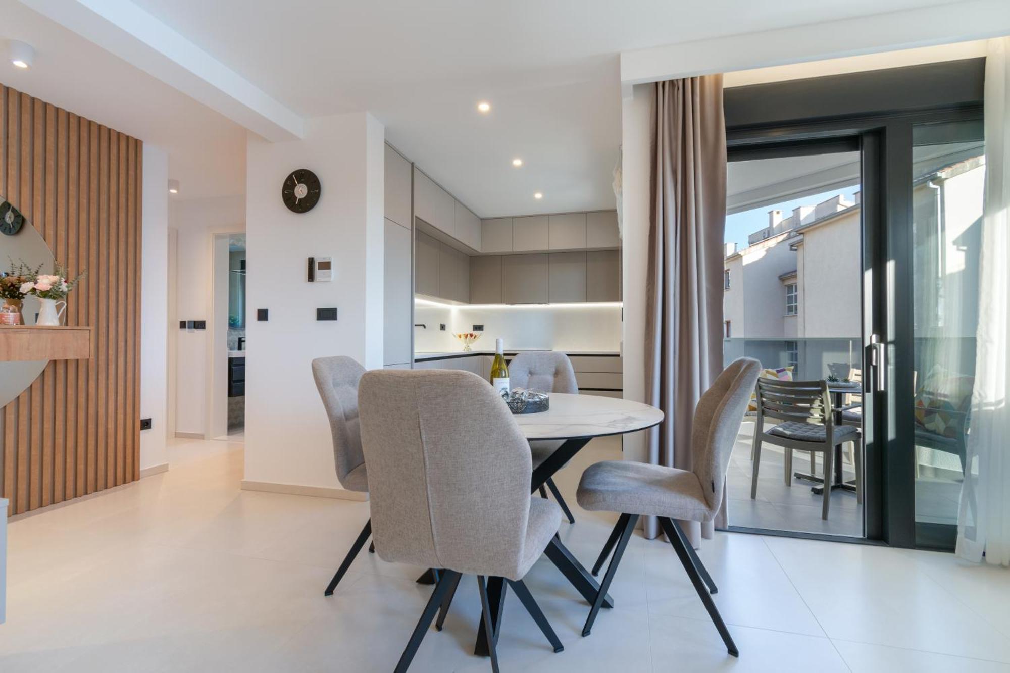 Lux Apartment Aleo มาคาร์สกา ภายนอก รูปภาพ
