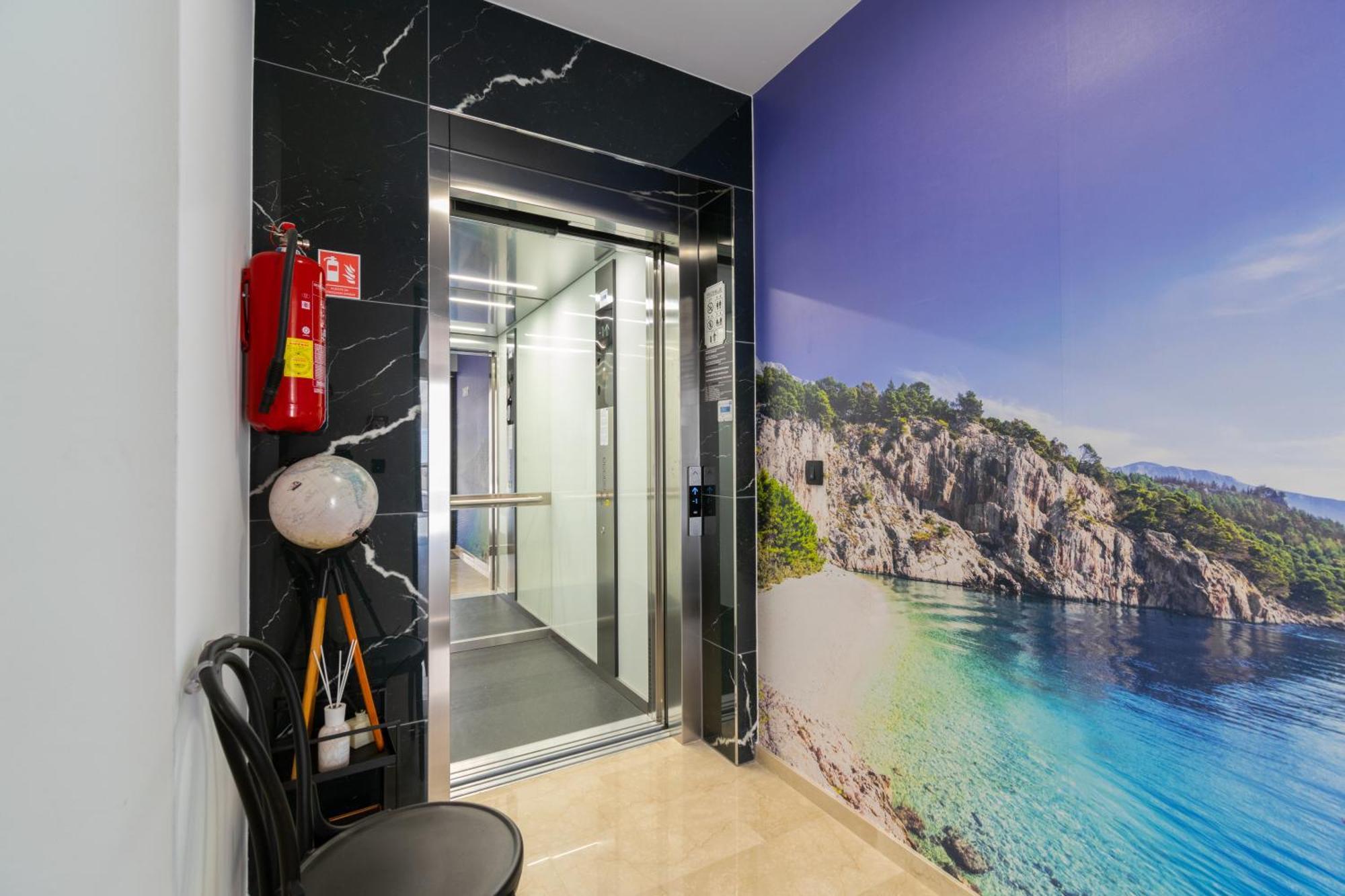 Lux Apartment Aleo มาคาร์สกา ภายนอก รูปภาพ